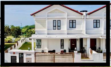 Semi-Detached House For Sale in Bangi,SGR