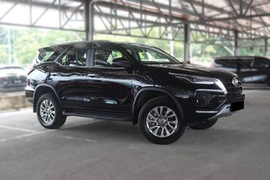 Toyota Fortuner SRZ in Puchong, KUL