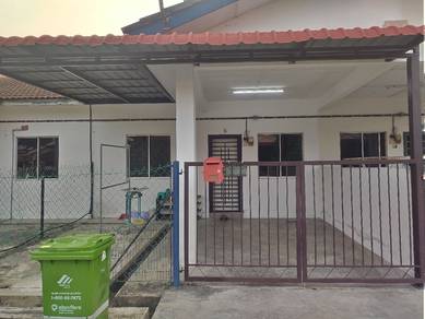 Room in Kuantan, PHG