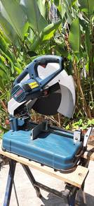 Metal cut off saw