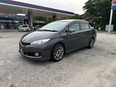 Toyota Wish X in Butterworth, PNG