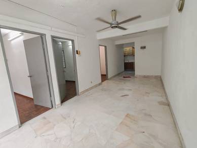 Apartment For Sale in Kota Laksamana Utama Apartment