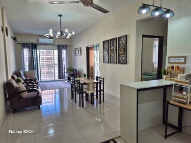 Apartment For Rent in Residensi Warnasari 2