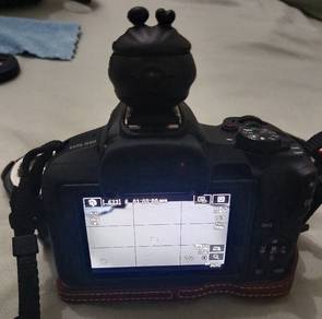 for sale :canon r50 original set