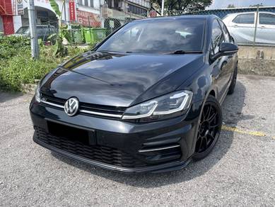 Volkswagen Golf TSI R-LINE in Sungai Besi, KUL