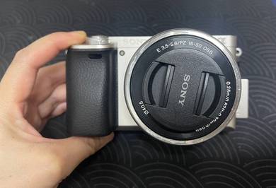 Sony a6000 mirrorless