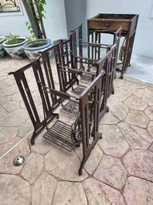 mesin jahit / sewing machine