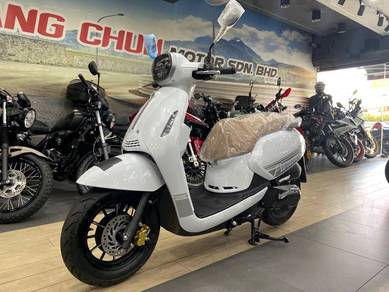 Benelli Panarea 125