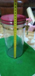 Container