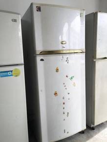 Refrigerator Freezer Sharp 2 Pintu Peti Sejuk Ais