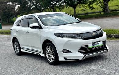 Toyota Harrier PREMIUM ADVANCE PACKAGE in Bukit Jalil, KUL