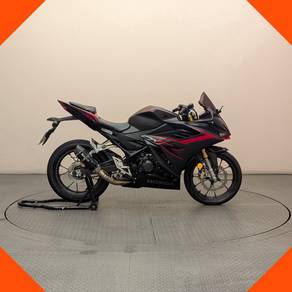 Honda CBR150R
