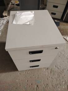 Grey Mobile Pedestal TF682
