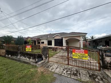 Semi-Detached House For Sale in Chemor,PRK