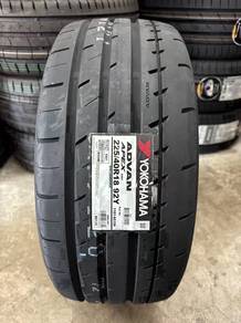 New yokohama Advan Apex v601 225/40/18 2026 japan