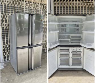 Sharp 4 Door Fridge Peti ais 556Ltr