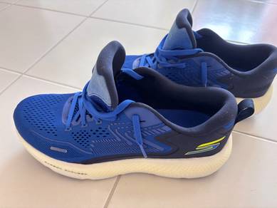 skechers max road 6