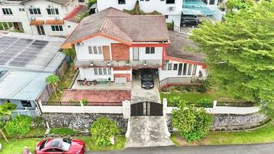 Bungalow House For Sale in Petaling Jaya,SGR