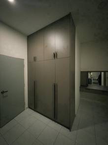 Almari Baju Built-In