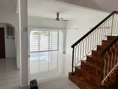 2-storey Terraced House For Sale in Damansara Jaya,SGR