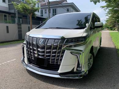 Toyota Alphard X in Batu Pahat, JHR