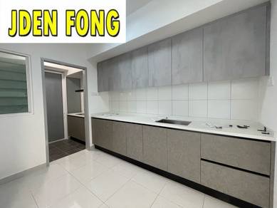 Condominium For Rent in Fairview Residence