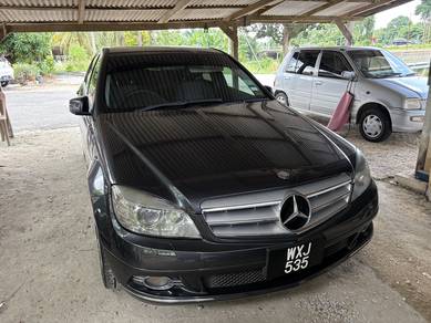 Mercedes Benz C200 C200 CGI BLUE EFFICIENCY LITE in Kuala Terengganu, TRG