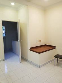 Semi-Detached House For Rent in Petaling Jaya,SGR