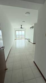 Apartment For Sale in Flat Taman Molek