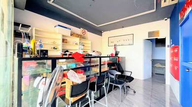 Retail space For Rent in Bukit Jelutong,SGR