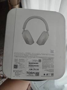 New - RM1100! SONY WH-1000XM5 SILVER FULL SET! 