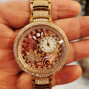 DAVENA "The Orbit" Luxury Rotating Dial Watch