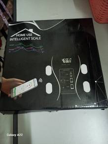 Alat timbang berat badan / weighing scale