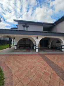 Semi-Detached House For Sale in Shah Alam,SGR