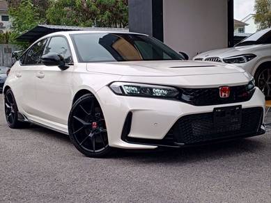 Honda Civic Type R TYPE R in Cyberjaya, SGR