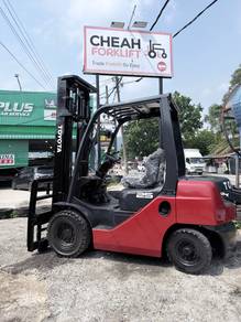 Toyota 8 Series 2.5 Ton Diesel Forklift (A)