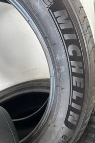 michelin e primacy 245/50R20