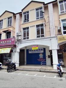 Shop lot For Rent in Batu Maung,PNG