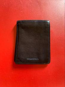 Sembonia Leather Wallet
