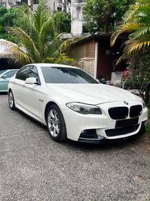 BMW 523i 23i M SPORT in Kajang, SGR