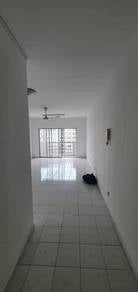 Condominium For Sale in Endah Ria