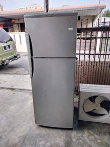 peti ais Hitachi peti sejuk sekli hantr