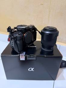 Sony A7 iv with lens 28-70mm warraty 05/2027