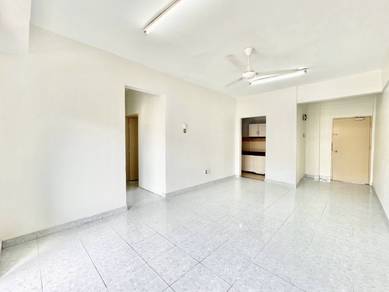Apartment For Sale in Casmaria Apartment