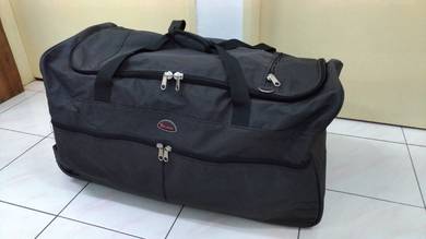 28" trolley luggage 
