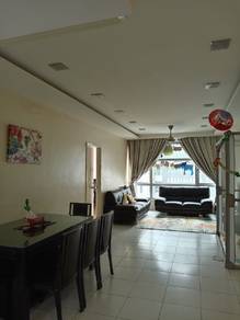 Condominium For Sale in The Saffron