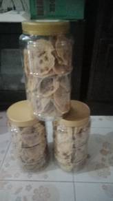 Rempeyek kacang Gombak Ranggup