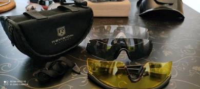 REVISION MILITARY made in USA