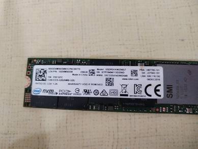 M2 ssd NVME 256 INTEL