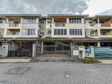 3-storey Terraced House For Sale in Batu Caves,SGR
